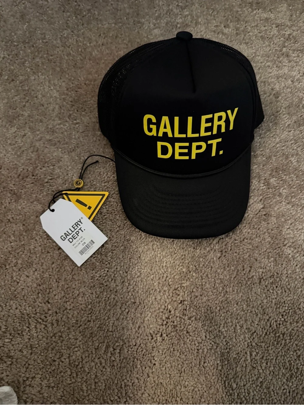 Gallery Dept. Black Mesh Snapback Hat - Black & Yellow Tags